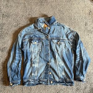 Oversized American eagle jean jacket